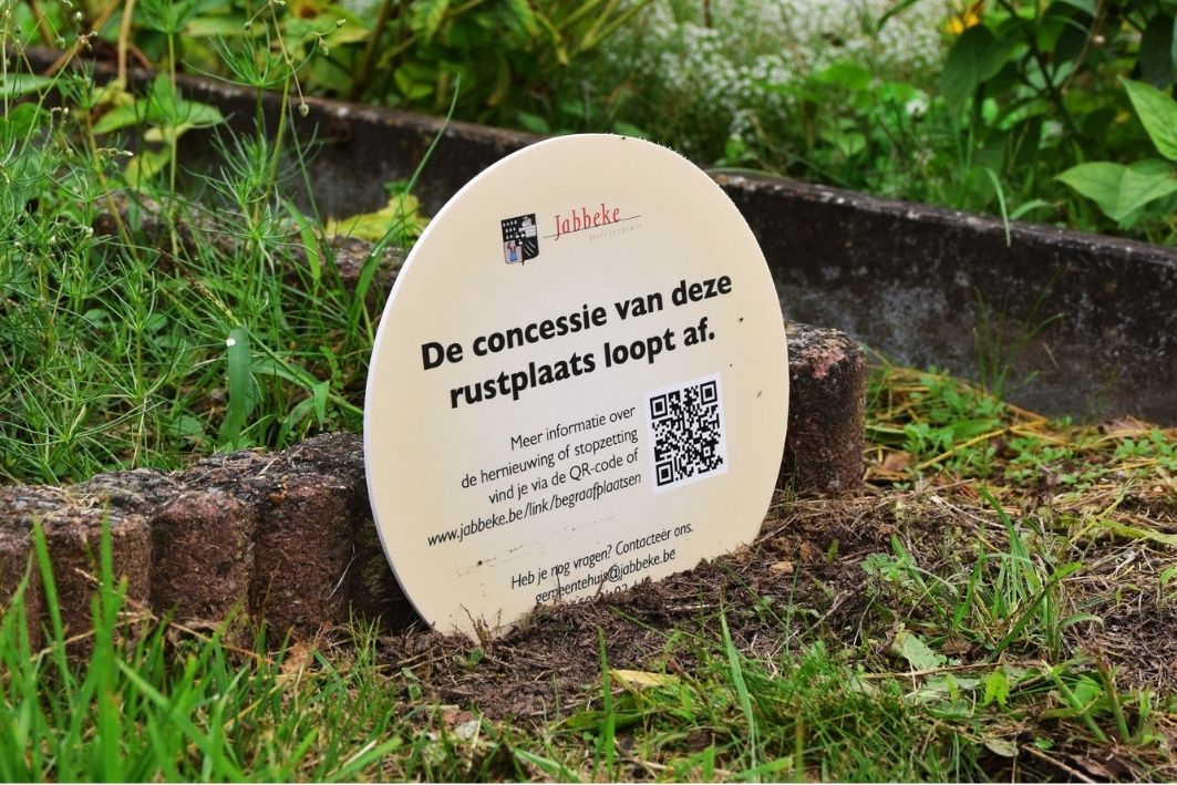 VERVALLEN GRAFCONCESSIES OP BEGRAAFPLAATSEN